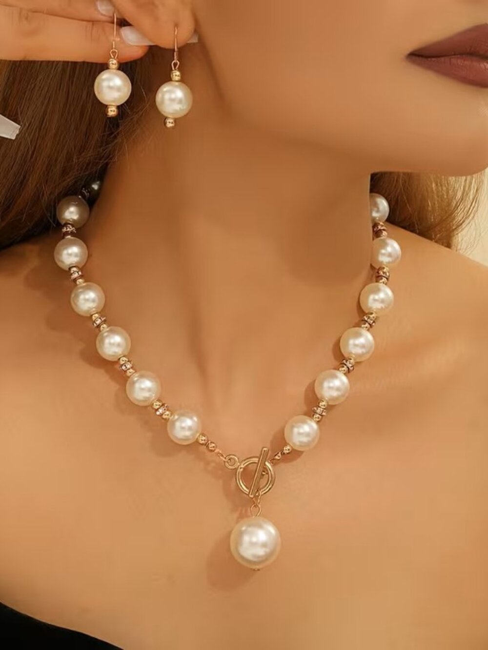 Womens White Beaded Necklace Dangle Earrings Set Pendant Toggle Clasp Jewelry